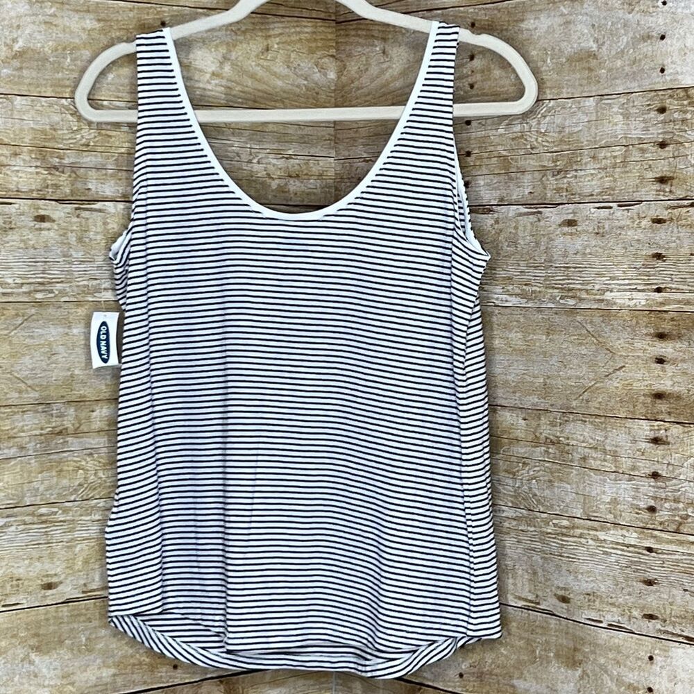 OLD NAVY STRIPED SCOOP NECK STRIPED CASUAL EVERYDAY PREPPY LAYERING CLASSIC TANK